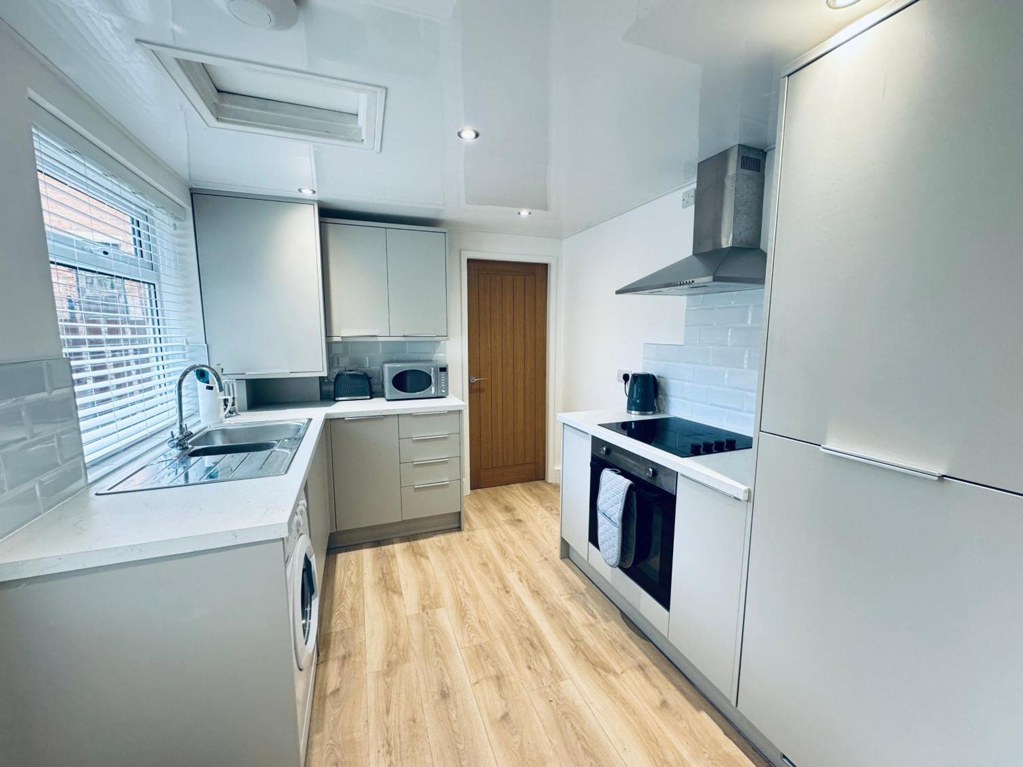 Rockcliffe Retreat, Stylish Coastal Apartment 惠特利湾 外观 照片